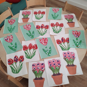 Zajęcia plastyczne u maluchów