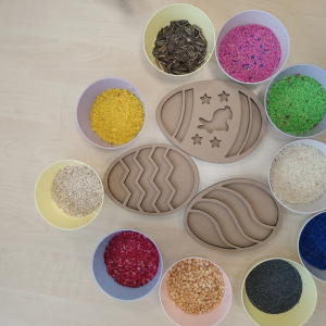 Wielkanocne sensokartony